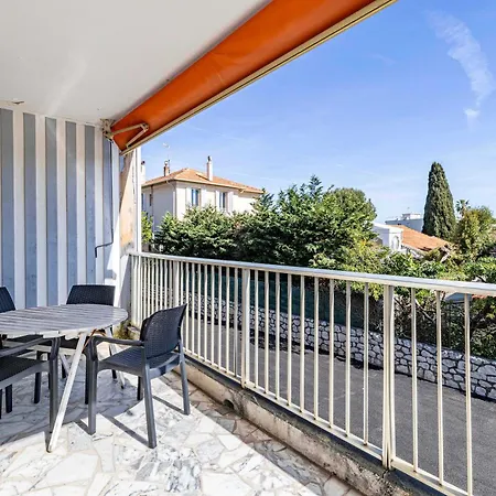 Ferienhaus Bright With Parking Near & Old Town Antibes